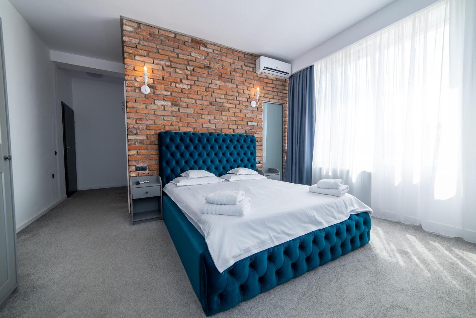 Zero Hotel Cluj Napoca Bagian luar foto