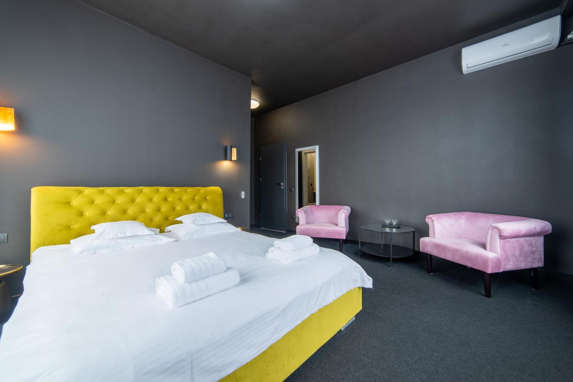 Zero Hotel Cluj Napoca Bagian luar foto